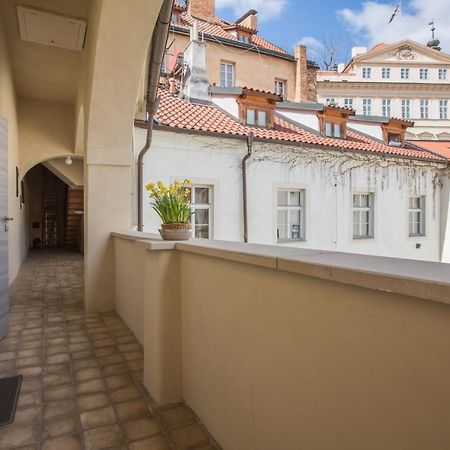 Apartment Thunovska 10 Prague Exterior photo